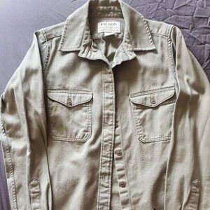 Filson Women's cotton chino shirt. Khaki. XS